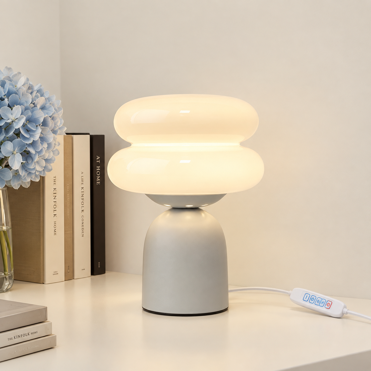 Luminária de Mesa Nuvem em Vidro - vista decorativa